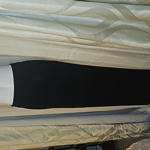 GUESS SEXY LONG SKIRT - Picture 4 of 10